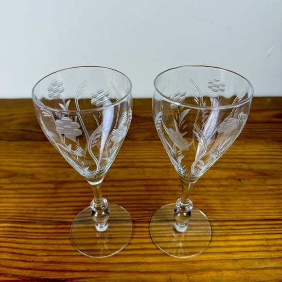 Vintage Etched Crystal Wine Glasses | Floral Cut Stemware | Set of 2 - Picture 2 of 11